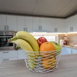 Yvana פאקוסטאן