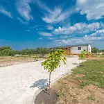Yvana