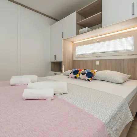 Villa Yvana Pakoštane