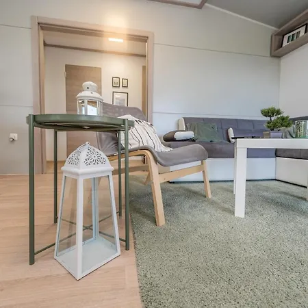 Yvana Villa